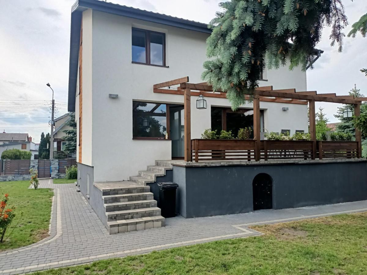 Vila Pokoje Na Jasminowej Pisz Exteriér fotografie