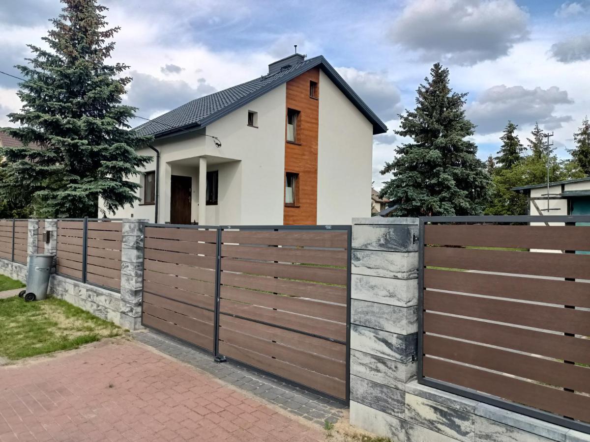 Vila Pokoje Na Jasminowej Pisz Exteriér fotografie